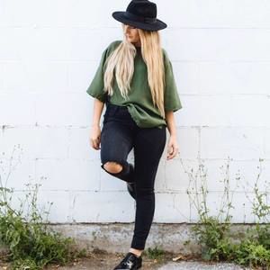 Meet your Posher, Lisa